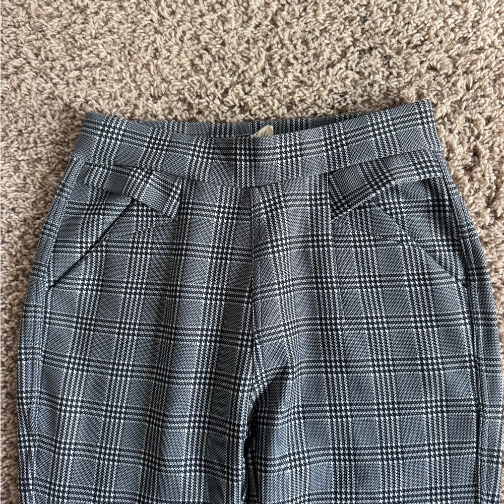 Stylish Gray Plaid Women's Pants